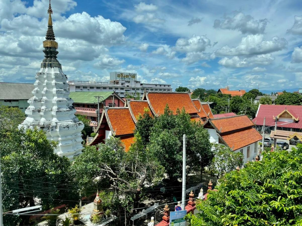 Fav Inn Town Čiang Mai Exteriér fotografie